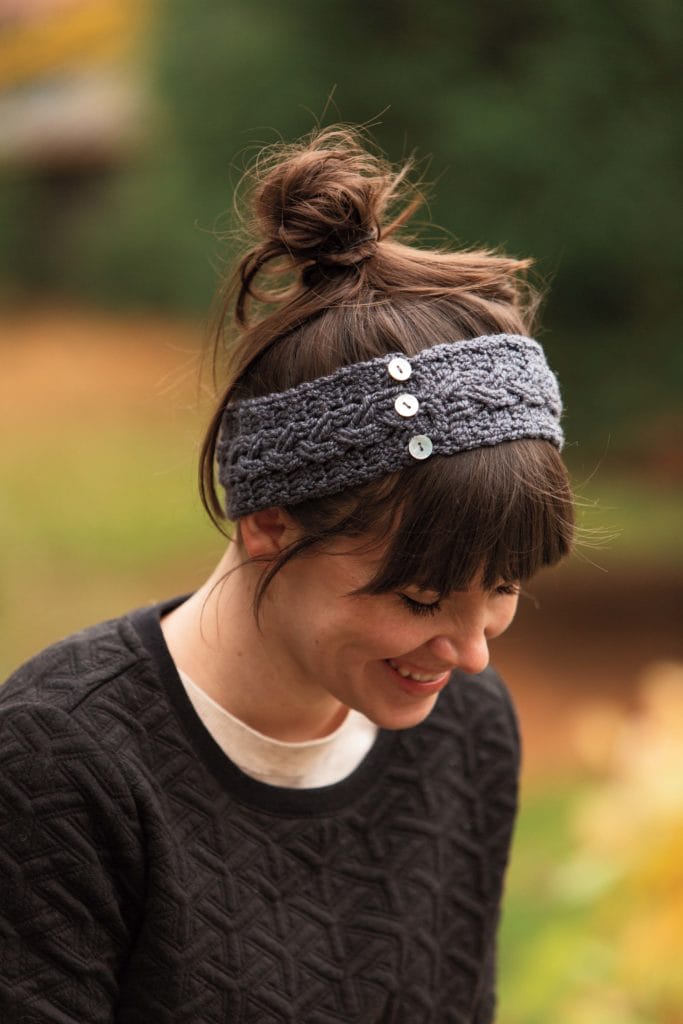 Crochet cabled headband